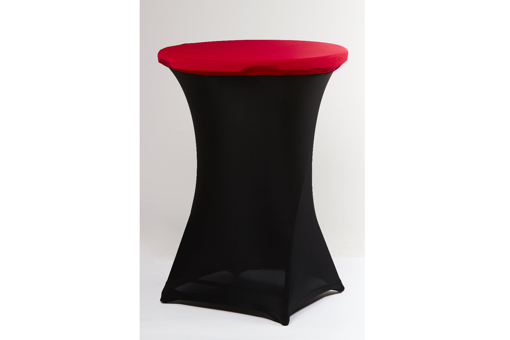 SCHWARZE SPANDEX TISCHHUSSE MIT ROTEM OBERTEIL