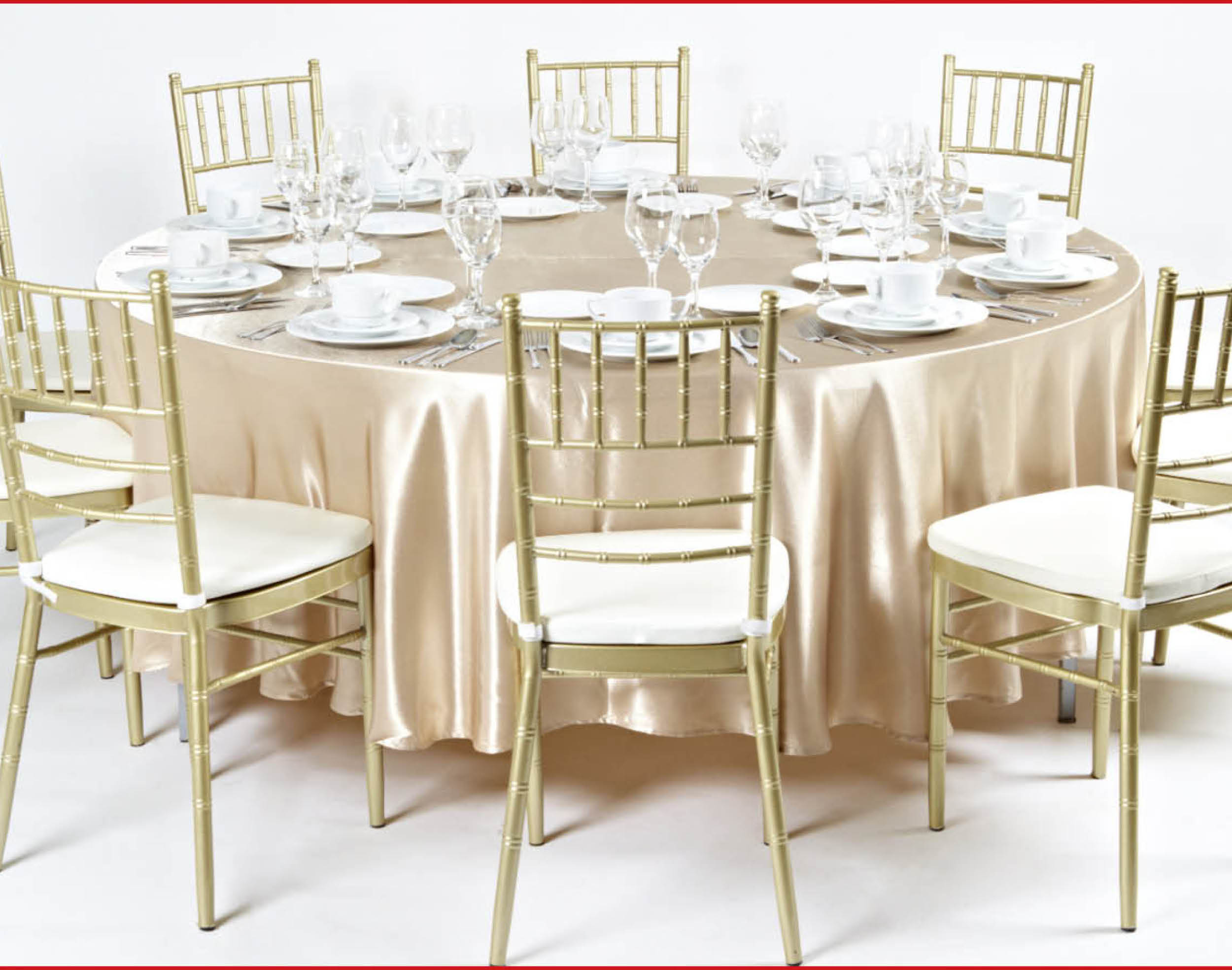 CHIAVARI STUHL CHAMPAGNEFARBE/ RUNDTISCHDECKE CHAMPAGNEFARBE /GEDECK